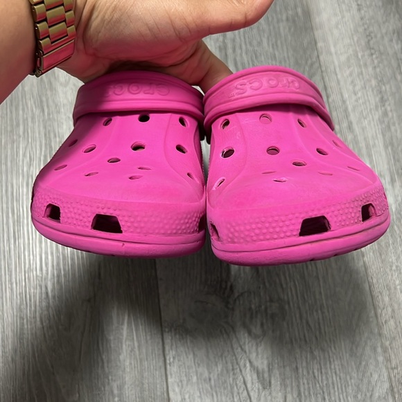 Crocs, kids slip on clogs/pink/size J1 - Picture 6 of 9